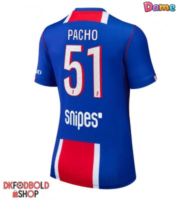 Paris Saint-Germain Willian Pacho #51 Hjemmebanetrøje Dame 2026-27 Kort ærmer Paris Saint-Germain Willian Pacho #51 Hjemmebanetrøje Dame 2026-27 Kort ærmer